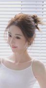 女生迈开腿让男生吃草莓膀胱小孩 MBA智库